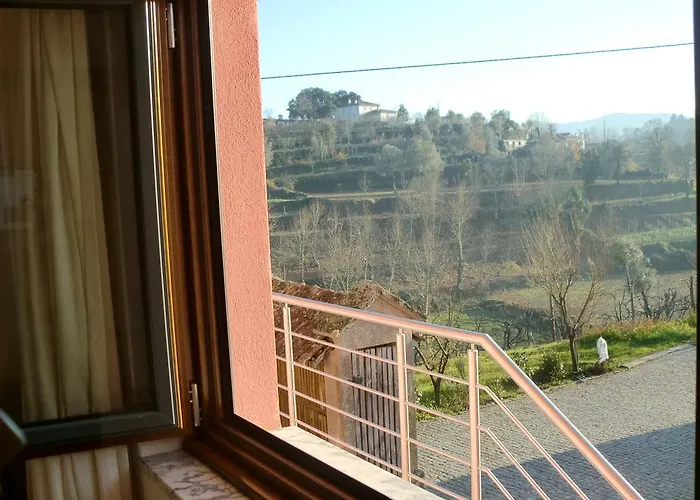 Quinta Lindas Hébergement de vacances Mondim de Basto